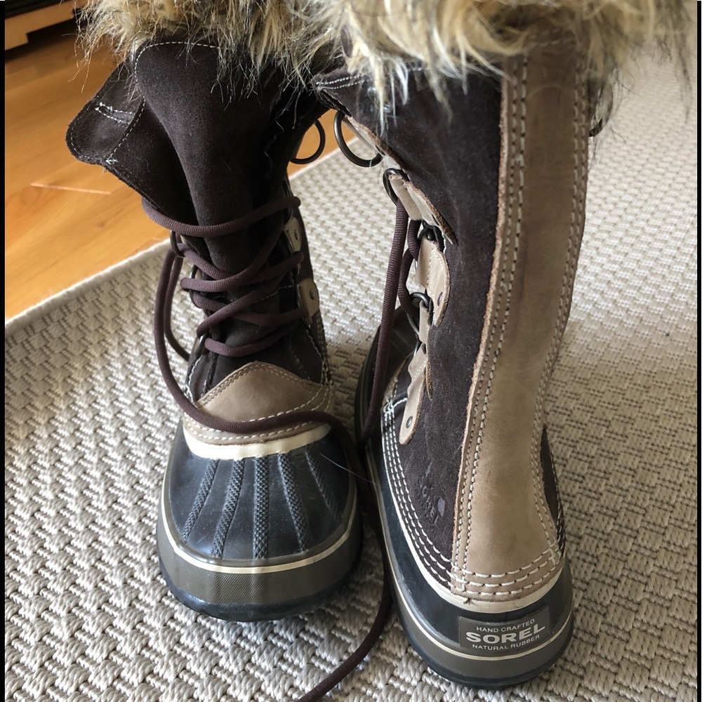 SOREL Joan of Arctic Snow Boot size7 PERFECT!